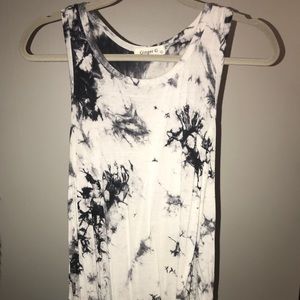 Small black and white racer back tank top